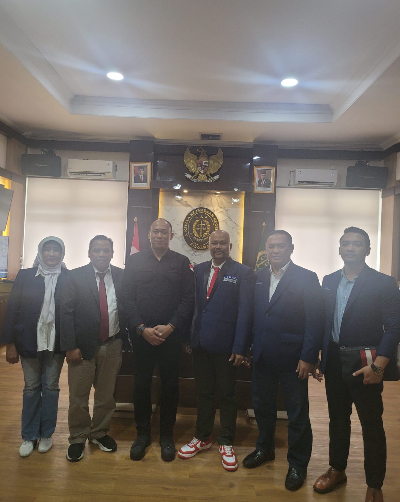 DPC PERADI SAI Sidoarjo Raya menanda-tangani Memorandum of Understanding (MoU) dengan Kejaksaan Negeri Sidoarjo dalam kerjasama IA di Kejaksaan Negeri Sidoarjo, pada tanggal 07 Februari 2024