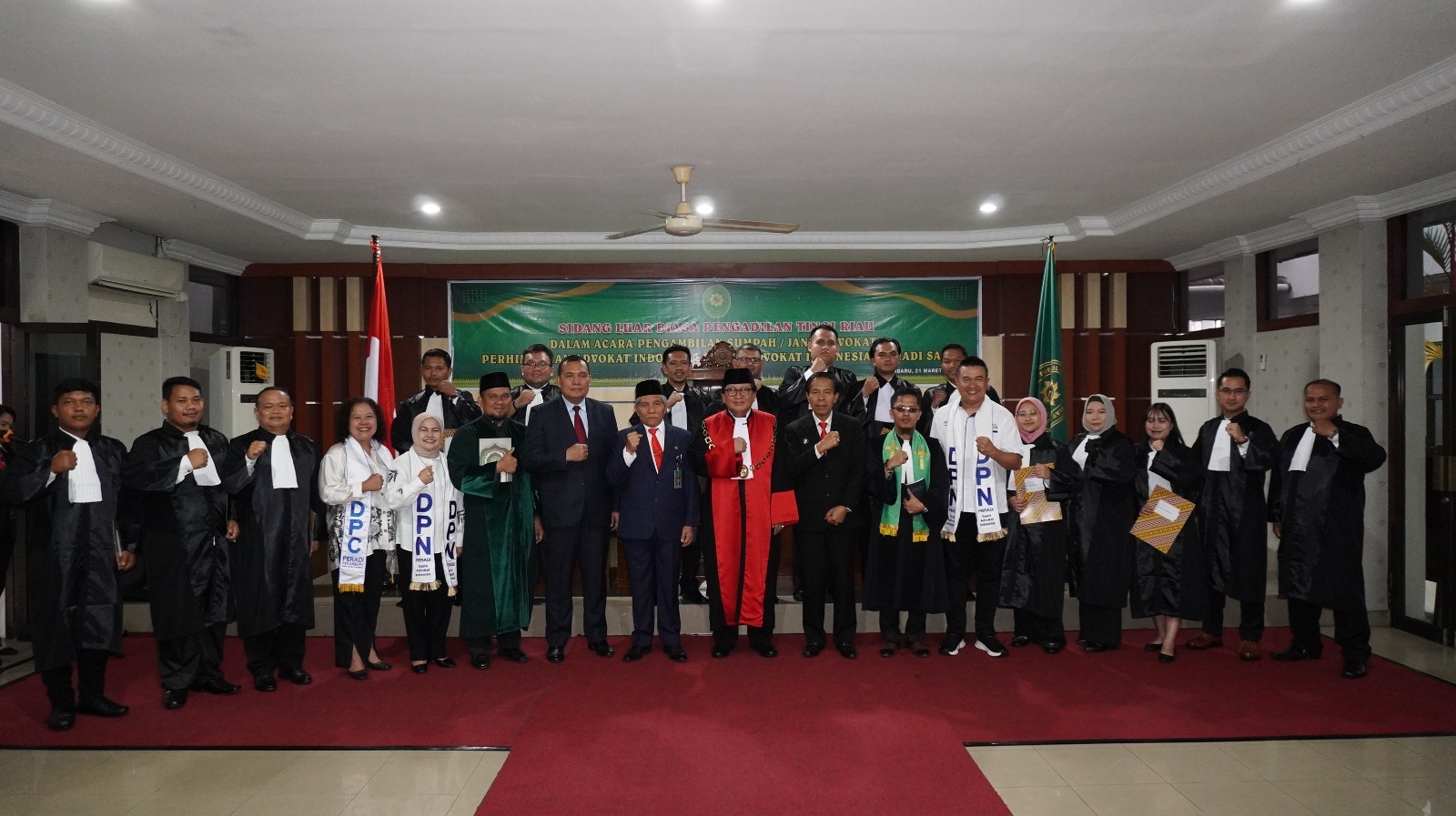 DPC PERADI SAI Pekanbaru melaksanakan pengangkatan dan pelantikan Advokat, pada tanggal 20 Maret 2024 di Hotel Pangeran, Pekanbaru. Lalu, Setelah agenda Pengangkatan dan Pelantikan, kegiatan dilanjutkan Silaturahmi dengan Berbuka puasa bersama seluruh pengurus dan Anggota DPC Pekanbaru, dan Agenda Pengambilan sumpah janji Advokat dilakukan di Pengadilan Tinggi, Riau pada 21 Maret 2024, dengan jumlah Advokat yang dilantik 15 Orang.