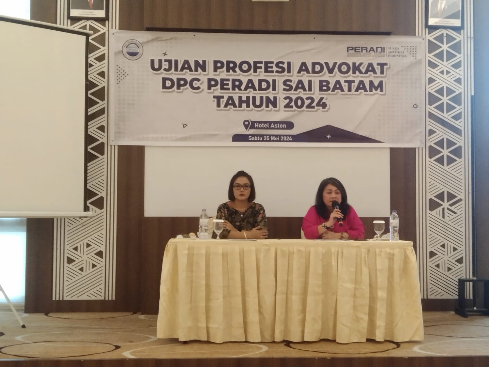 Telah dilaksanakan Ujian Profesi Advokat (UPA) DPC PERADI SAI Batam tahun 2024, pada Sabtu, 25 Mei 2024 di Hotel Aston, Batam
