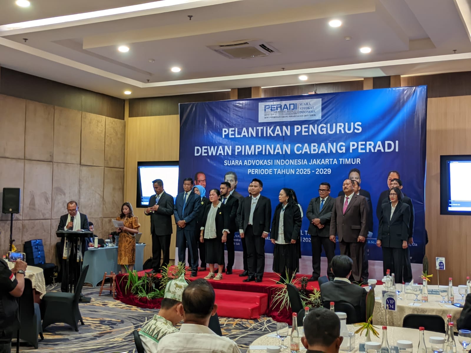 Pelantikan Pengurus DPC PERADI SAI Jakarta Timur dan pengukuhan rekan Caesario David Kaligis, S.H., M.H. sebagai ketua DPC Jakarta Timur yang baru untuk periode 2025 - 2029.