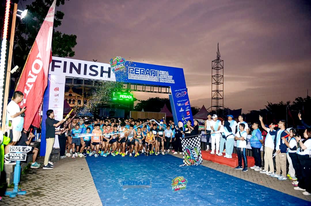 DPC PERADI SAI Pekanbaru menggelar acara PERADI RUN 2025 dengan mengusung tema "Run For Health, Run For Unity" pada 07 Februari 2025, di Jl. Jend. Sudirman - Pekanbaru, Ahad, dengan peserta yang mengikuti sebanyak 1.350 orang.